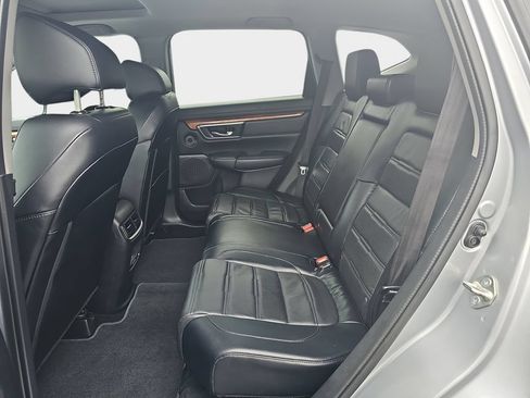 Used 2018 Honda CR-V Touring image 17