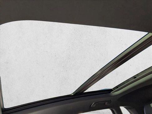 Used 2023 Audi Q3 2.0T Premium image 15