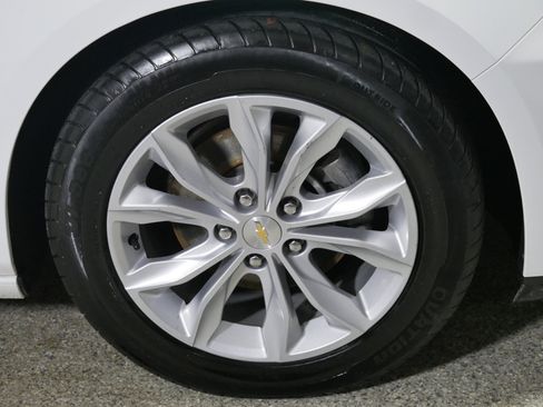 Used 2022 Chevrolet Malibu LT FWD image 15