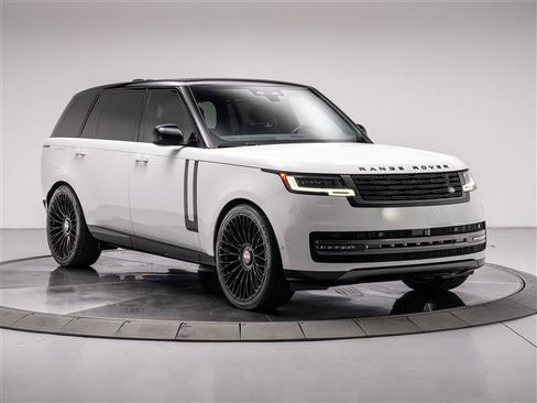 Used 2025 Land Rover Range Rover Long Wheelbase SE AWD/4WD image 7
