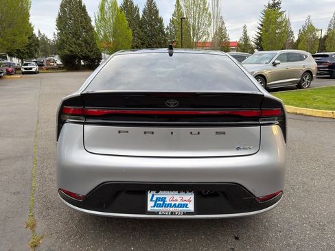 Used 2026 Toyota Prius Limited image 4
