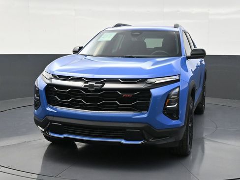 Used 2025 Chevrolet Equinox RS w/ Safety and Technology Package image 8