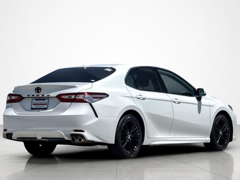 Certified 2020 Toyota Camry SE FWD image 5