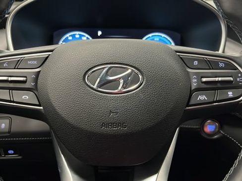 Used 2022 Hyundai Santa Fe Limited AWD/4WD image 16
