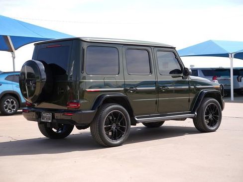 Used 2025 Mercedes-Benz G 550 image 3