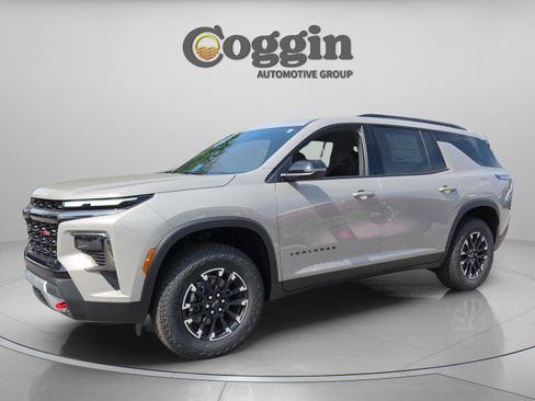 New 2026 Chevrolet Traverse Z71 w/ LPO, Floor Liner Package AWD/4WD image 1