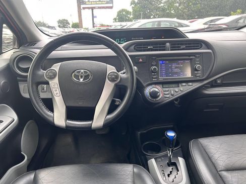 Used 2013 Toyota Prius C Two image 11