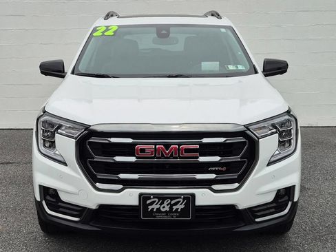 Used 2022 GMC Terrain AT4 w/ Infotainment Package II AWD/4WD image 17