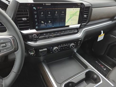 New 2026 Chevrolet Silverado 3500 High Country w/ High Country Premium Package AWD/4WD image 38