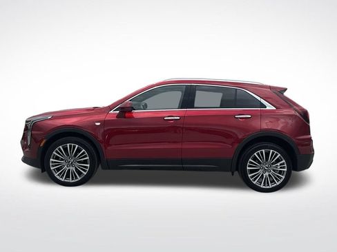 Used 2025 Cadillac XT4 Premium Luxury w/ Technology Package AWD/4WD image 3