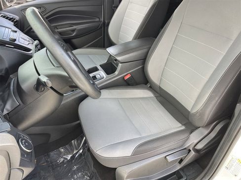 Used 2019 Ford Escape S image 21
