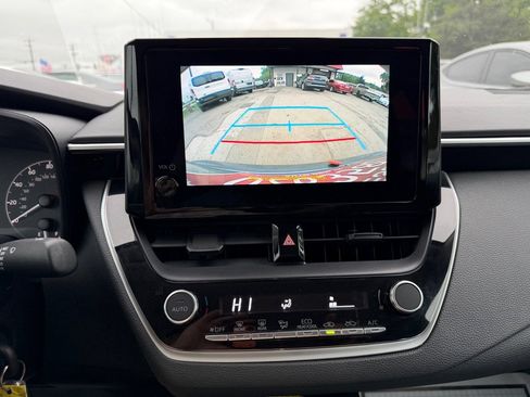 Used 2024 Toyota Corolla LE FWD image 13