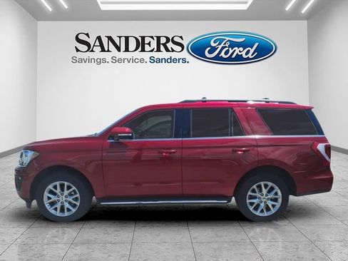 Used 2020 Ford Expedition XLT w/ Equipment Group 202A AWD/4WD image 5