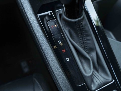Used 2025 Honda Accord Sport image 29