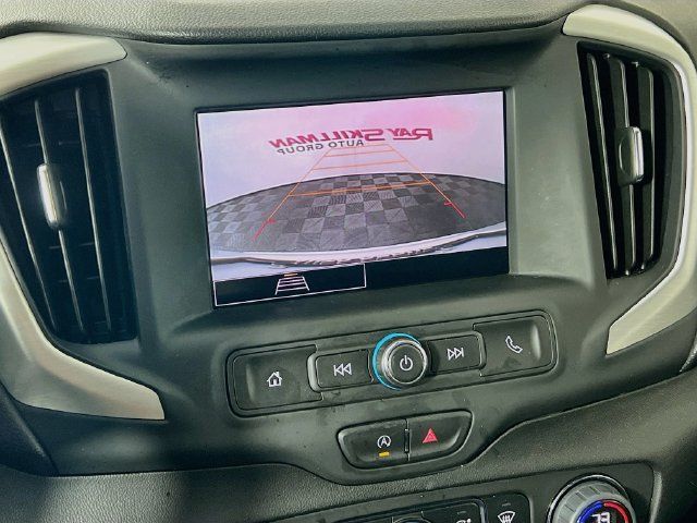 Used 2023 GMC Terrain SLE w/ Driver Convenience Package FWD image 18