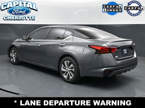Used 2024 Nissan Altima 2.5 S FWD image 5