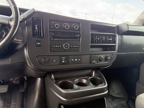 Used 2023 GMC Savana 2500 w/ Driver Convenience Package RWD image 14