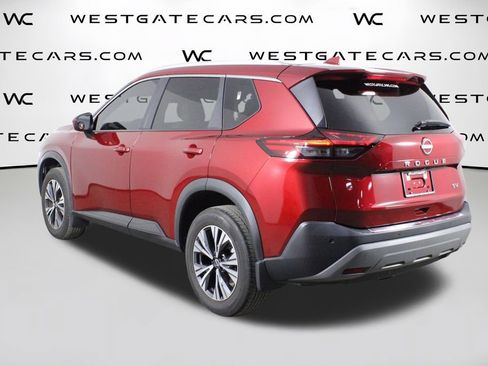 Used 2023 Nissan Rogue SV w/ SV Premium B Package FWD image 43
