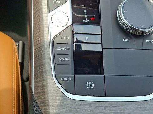 Certified 2025 BMW 330i xDrive Sedan w/ Premium Package image 20