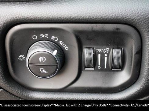 New 2026 RAM 1500 Big Horn AWD/4WD image 35