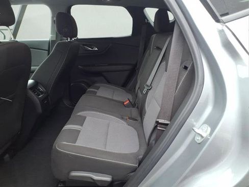 Certified 2025 Chevrolet Blazer LT image 9