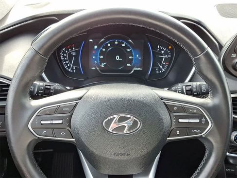 Used 2020 Hyundai Santa Fe SEL w/ Convenience + Premium Package image 19