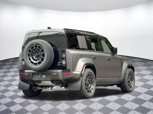 New 2026 Land Rover Defender 110 OCTA AWD/4WD image 8