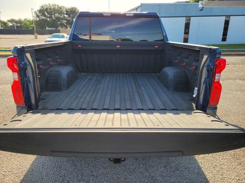 Used 2024 Chevrolet Silverado 1500 RST w/ Z71 Off-Road Package AWD/4WD image 13