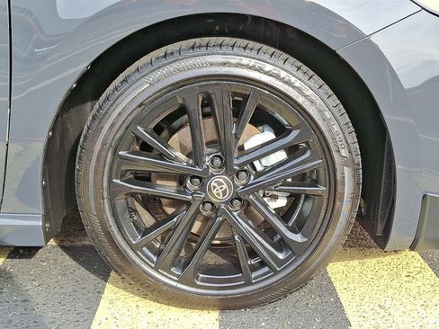 Used 2026 Toyota Camry SE image 7