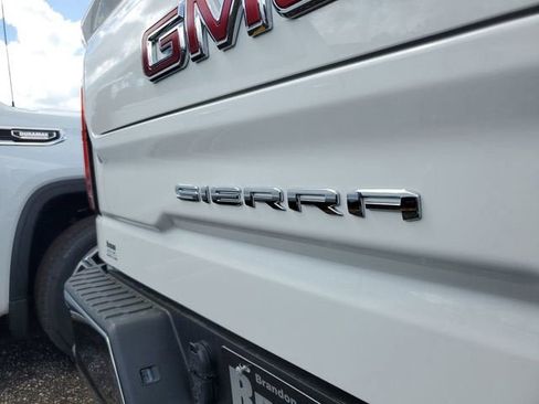 New 2026 GMC Sierra 1500 SLT w/ SLT Premium Package image 8