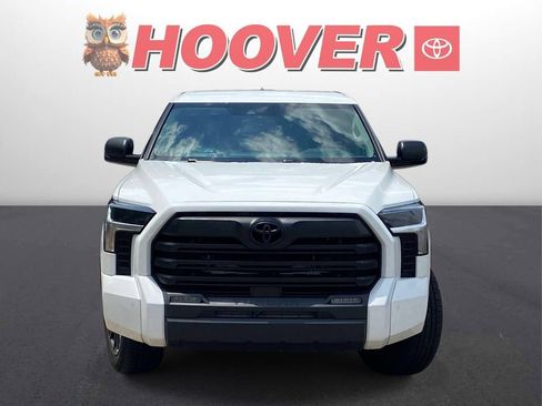 Used 2024 Toyota Tundra SR5 w/ SR5 Premium Package AWD/4WD image 8