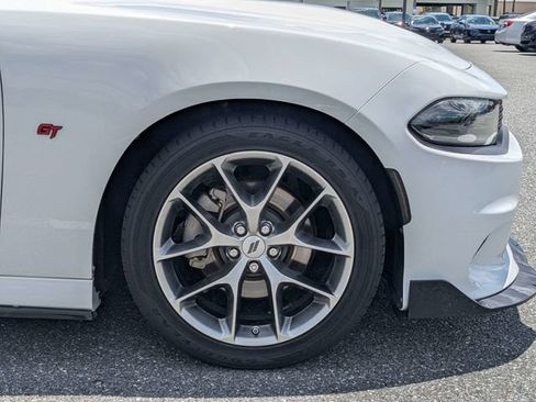 Used 2023 Dodge Charger GT w/ Technology Group RWD image 11
