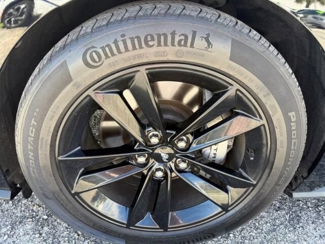 Used 2024 Ford Mustang GT RWD image 9