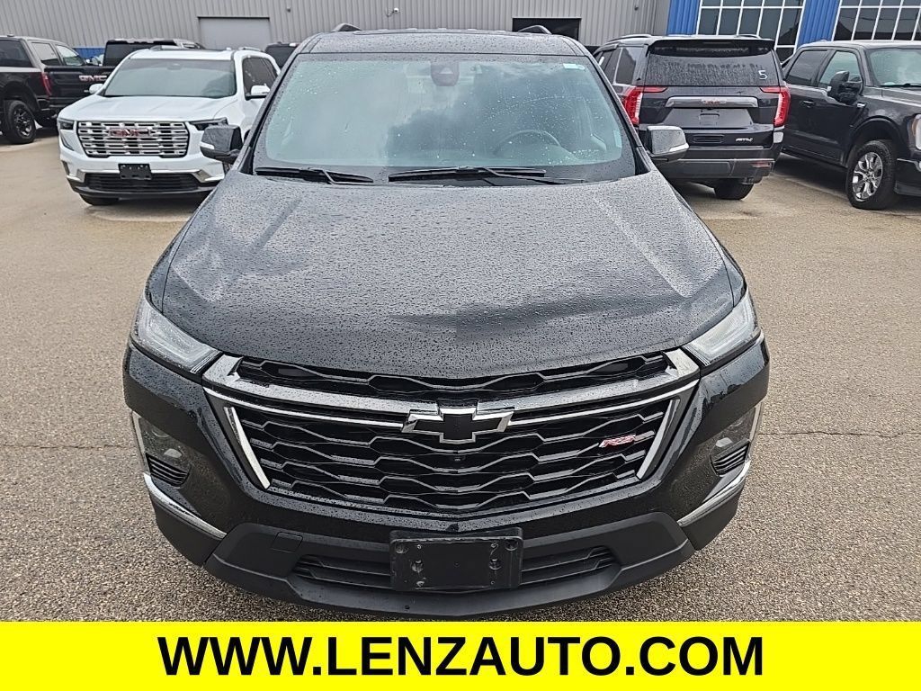 Used 2023 Chevrolet Traverse RS w/ LPO, Floor Liner Package AWD/4WD image 2