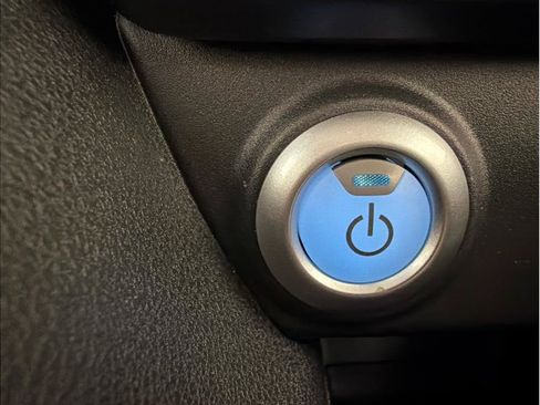 Used 2025 Nissan Leaf S FWD image 19