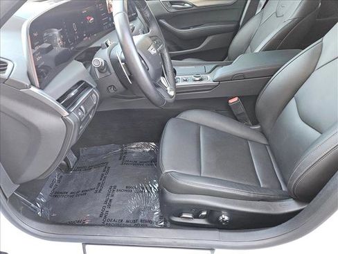 Used 2025 Cadillac CT5 Premium Luxury image 15