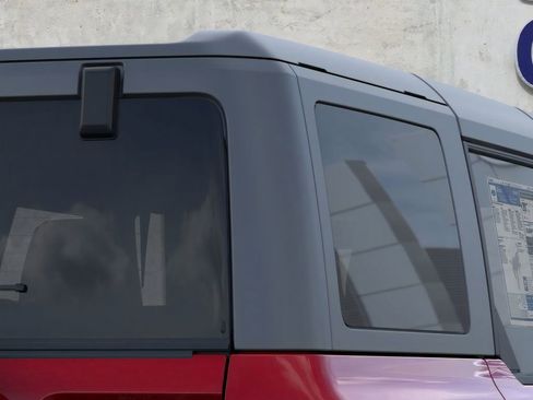 New 2025 Ford Bronco 4-Door AWD/4WD image 25