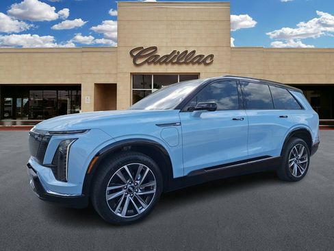 New 2026 Cadillac Vistiq Sport w/ LPO, Floor Liner Package AWD/4WD image 7
