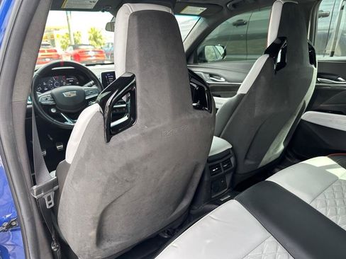 Used 2022 Cadillac CT4 V Blackwing w/ Climate Package image 37