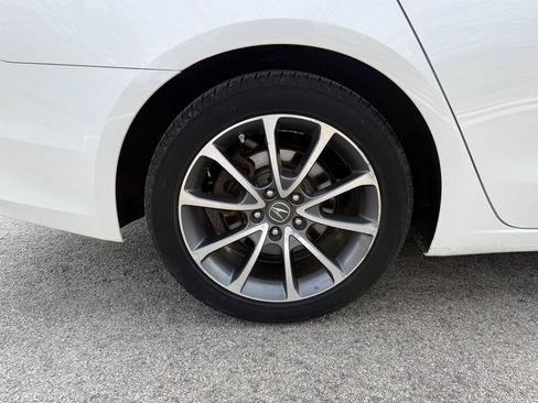 Used 2017 Acura TLX V6 SH-AWD w/ Advance Package image 27