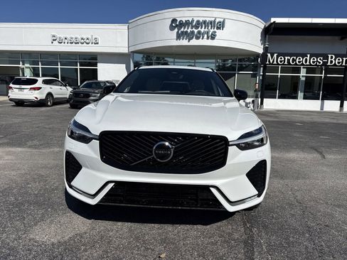 New 2026 Volvo XC60 B5 Core w/ Climate Package image 8