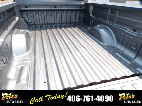 Used 2018 Chevrolet Colorado W/T image 9