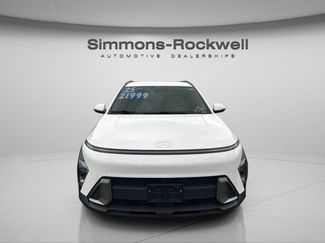 Used 2025 Hyundai Kona SEL video 1