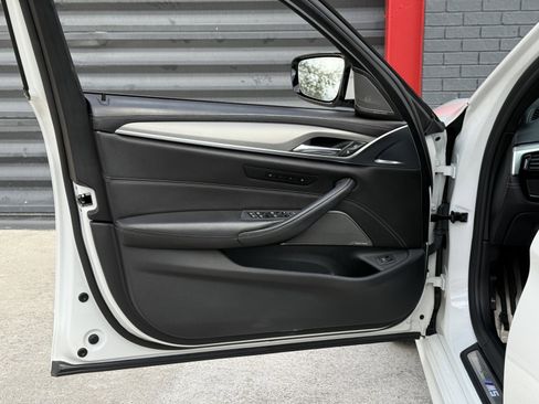 Used 2019 BMW M5 Base w/ Executive Package image 14