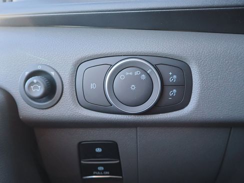 Certified 2024 Ford Transit 350 XL image 18