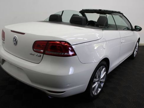 Used 2014 Volkswagen Eos FWD image 6