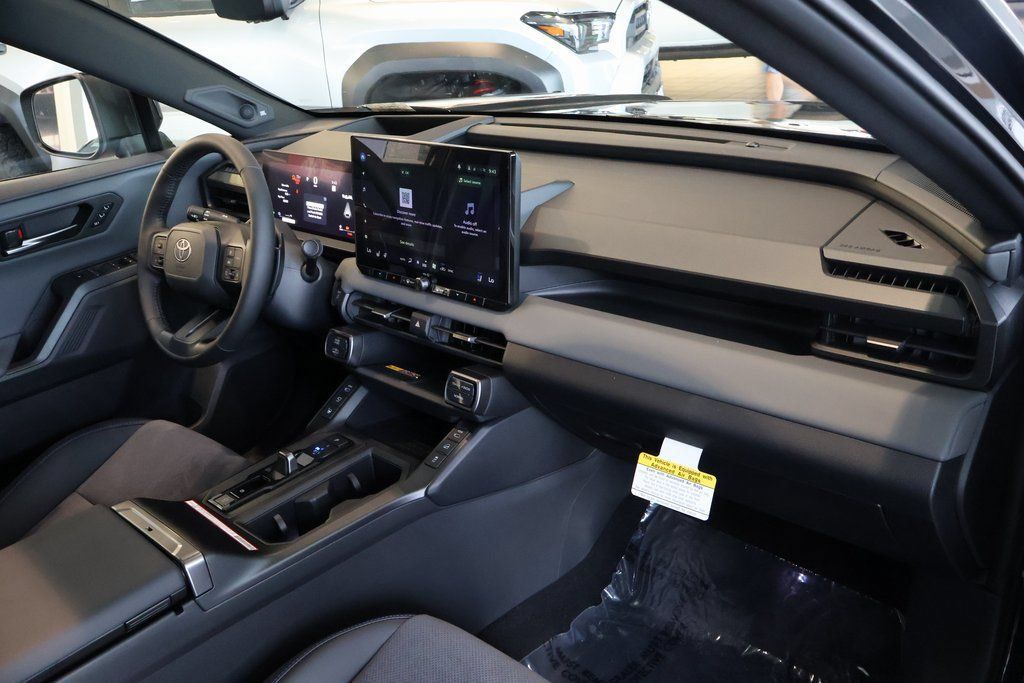 Used 2026 Toyota RAV4 XSE w/ Panoramic Sun Roof Package AWD/4WD image 9