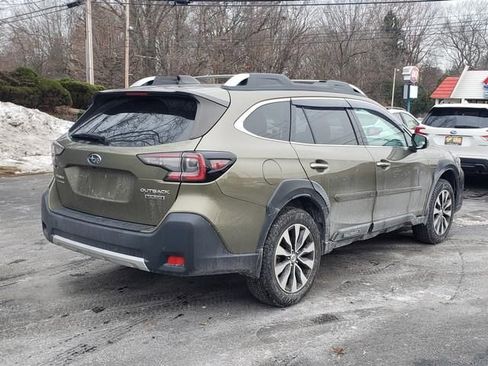 Used 2023 Subaru Outback Touring image 3