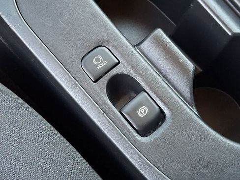 Used 2023 Toyota Corolla LE FWD image 27
