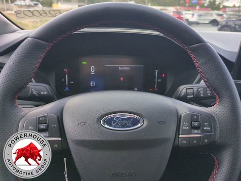 New 2026 Ford Escape ST-Line Select image 31